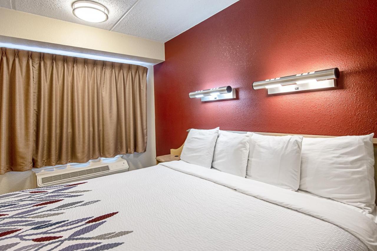 Red Roof Inn Fairmont Luaran gambar