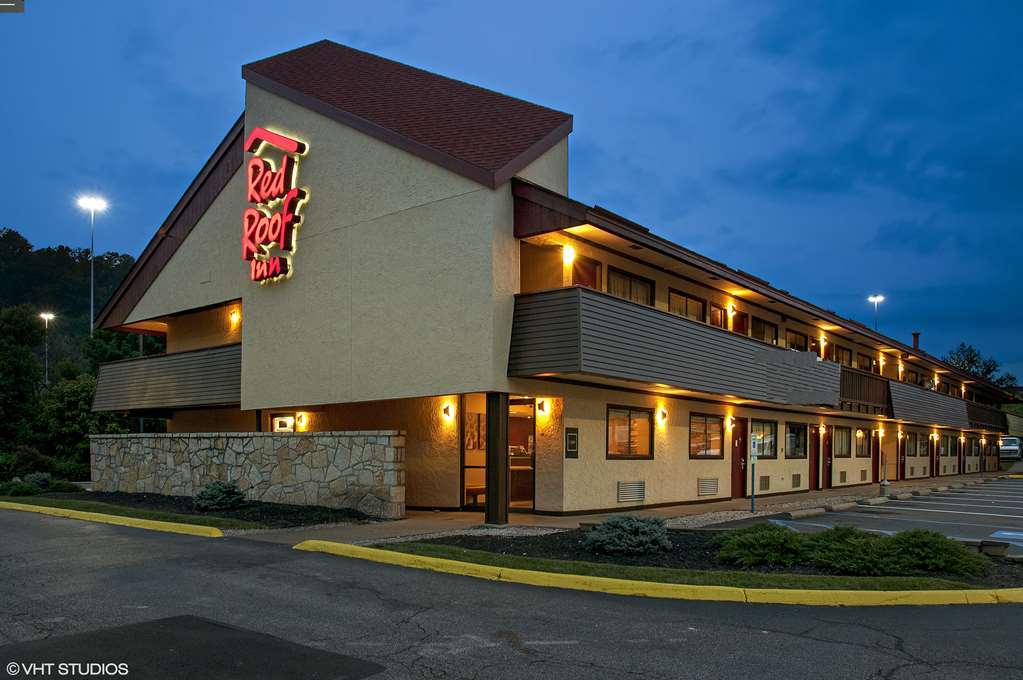 Red Roof Inn Fairmont Luaran gambar