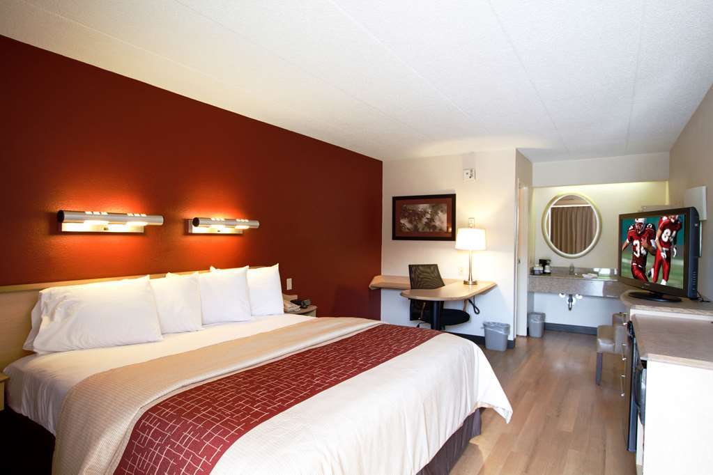 Red Roof Inn Fairmont Bilik gambar